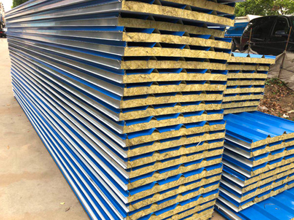 950型瓦楞岩棉夹芯板