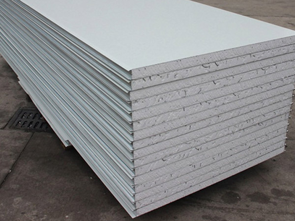 苏州彩钢夹芯泡沫板厂家